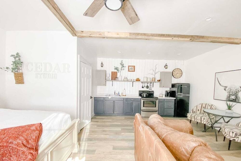 Photo of Bedroom in Snowflake