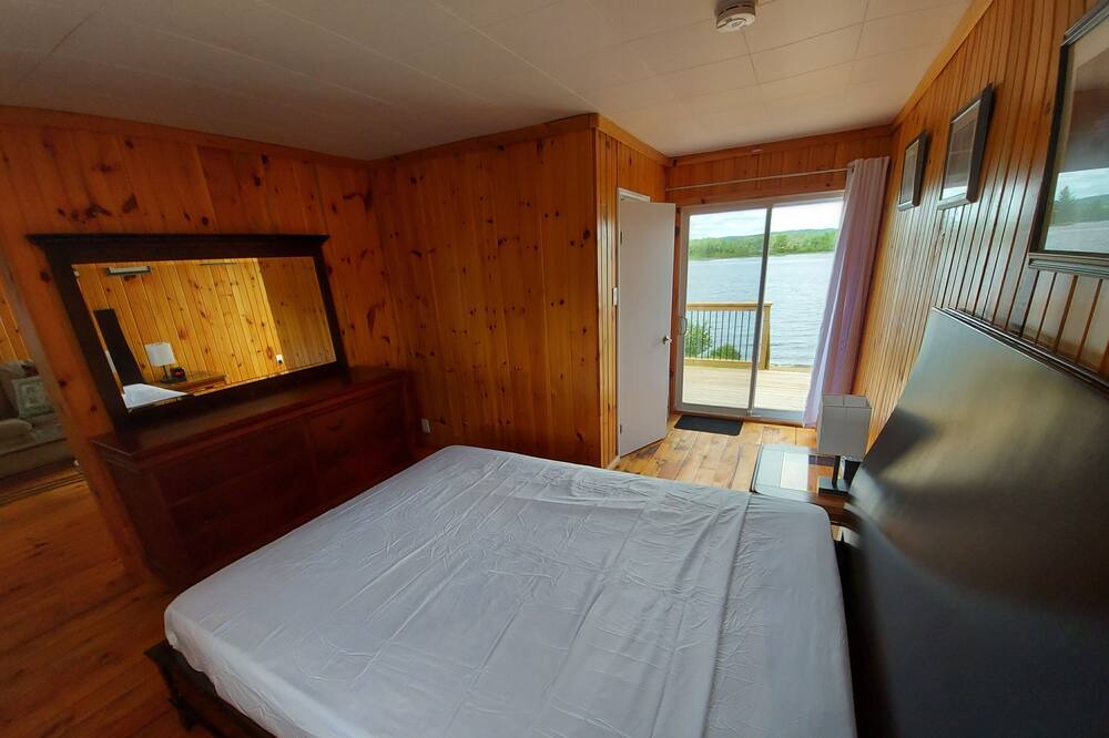 Photo of Bedroom in Combermere