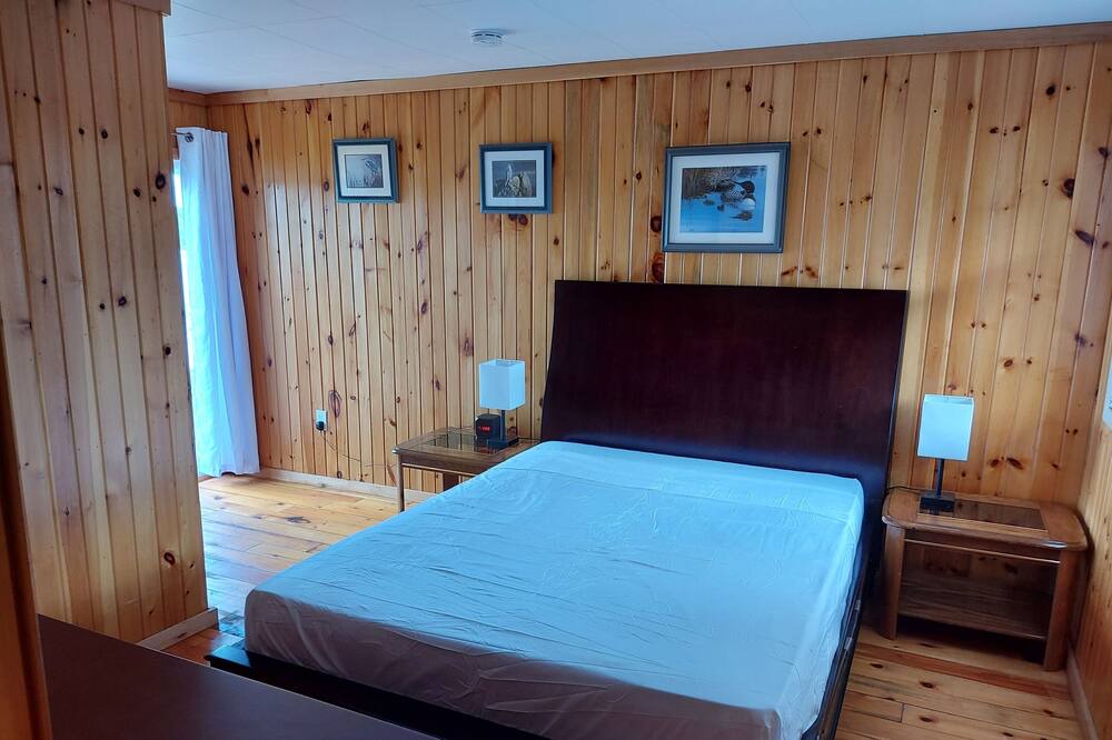 Photo of Bedroom in Combermere