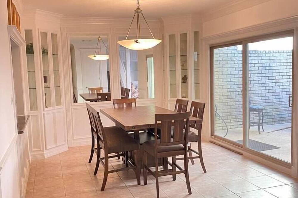 Photo of Bedroom in Houston