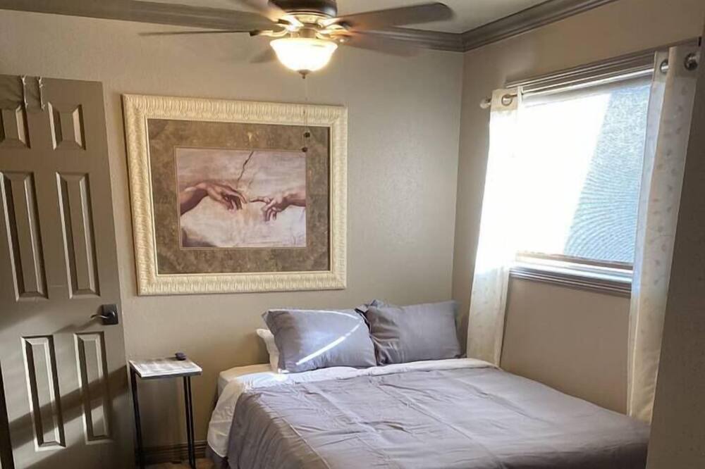 Photo of Bedroom in Houston