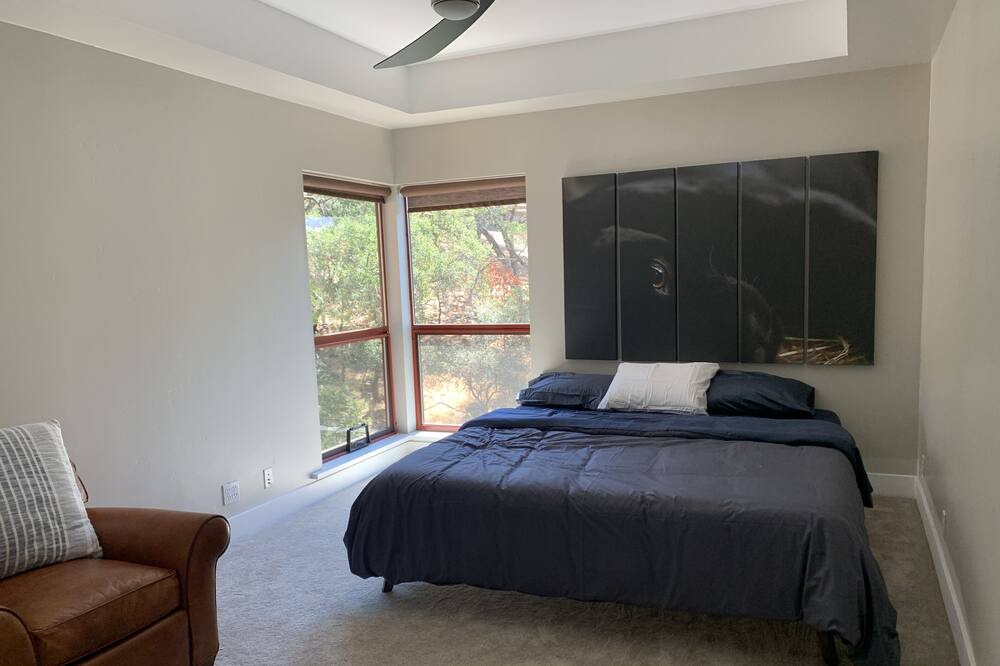 Photo of Bedroom in Auburn