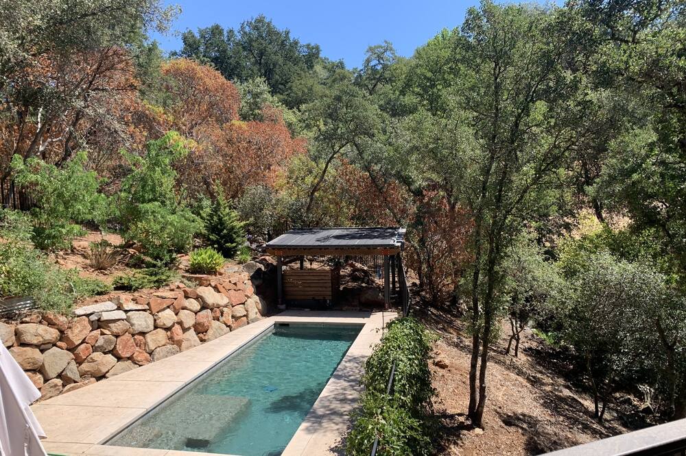 Photo of Outdoor in Auburn