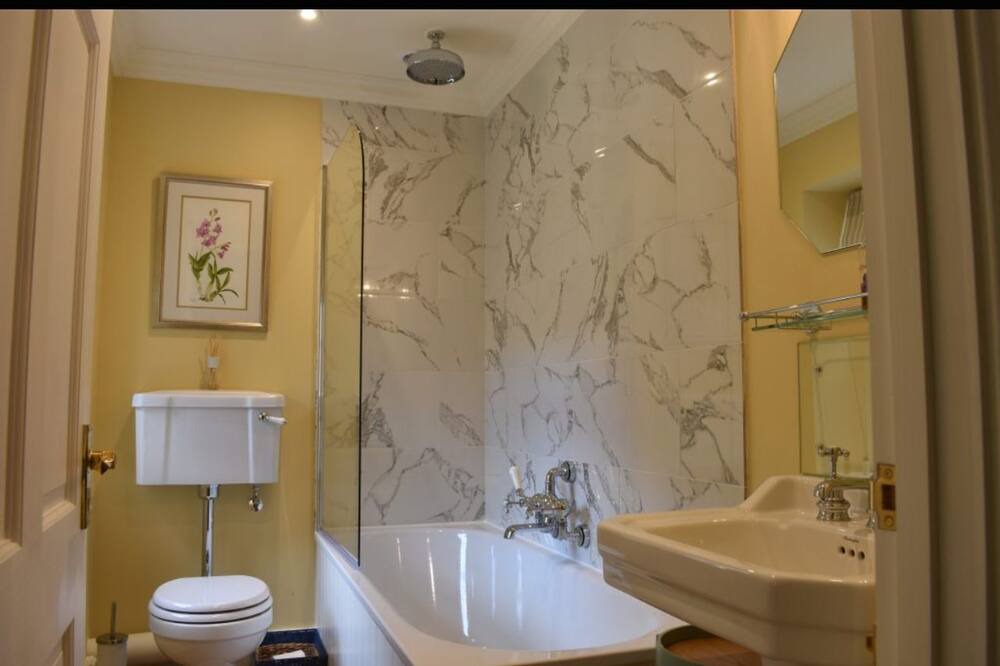 Photo of Bathroom in Barningham