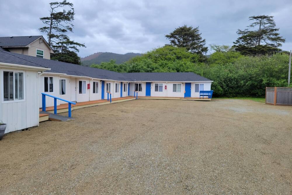 Photo of Others in Rockaway Beach