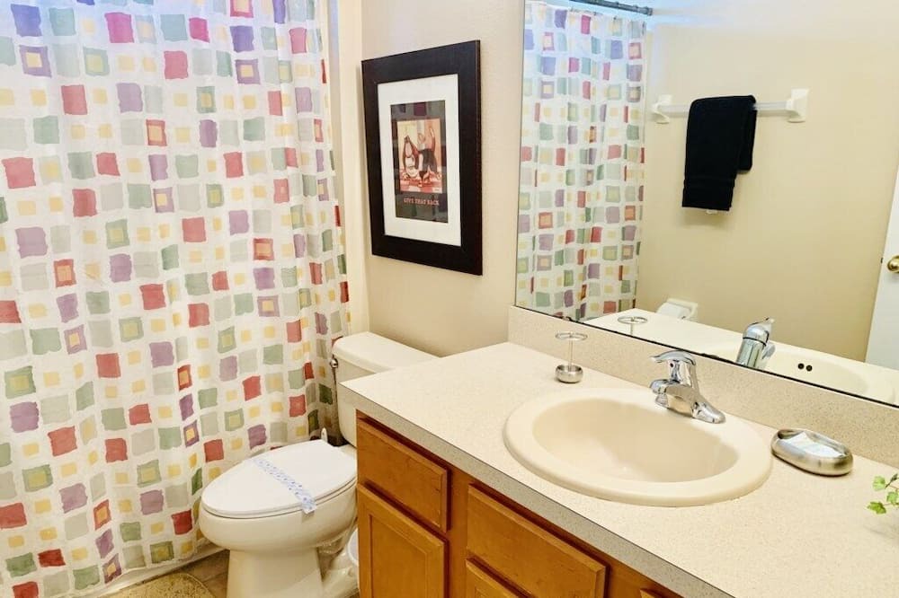 Photo of Bathroom in Solana