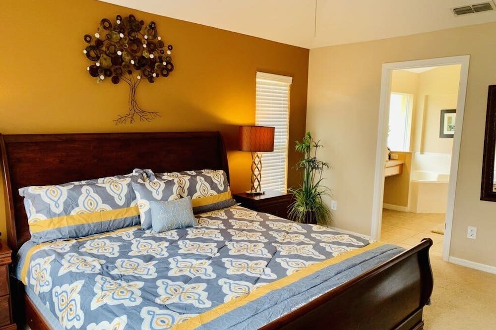 Photo of Others in Solana