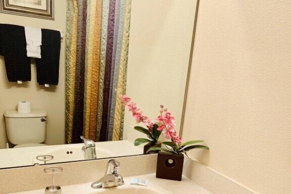 Photo of Bathroom in Solana