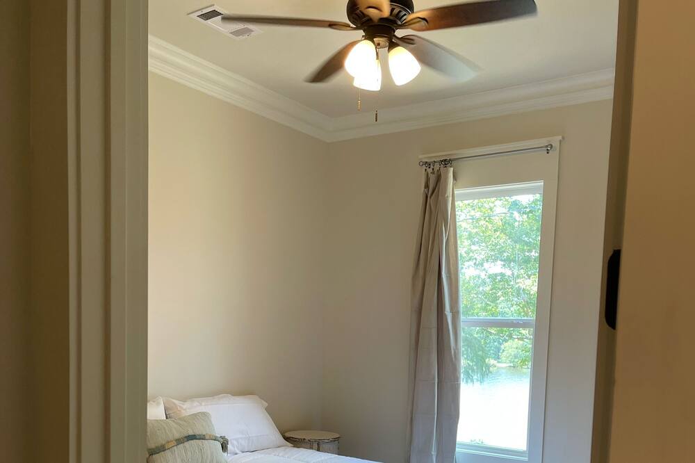 Photo of Bedroom in Negreet