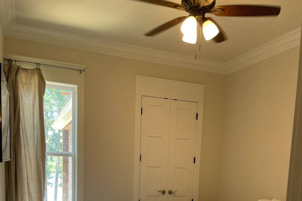 Photo of Bedroom in Negreet
