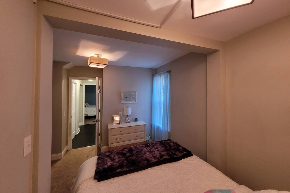 Photo of Bedroom in Brownsville