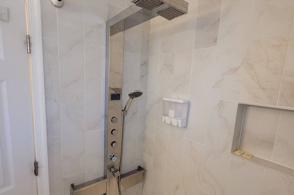Photo of Bathroom in Brownsville