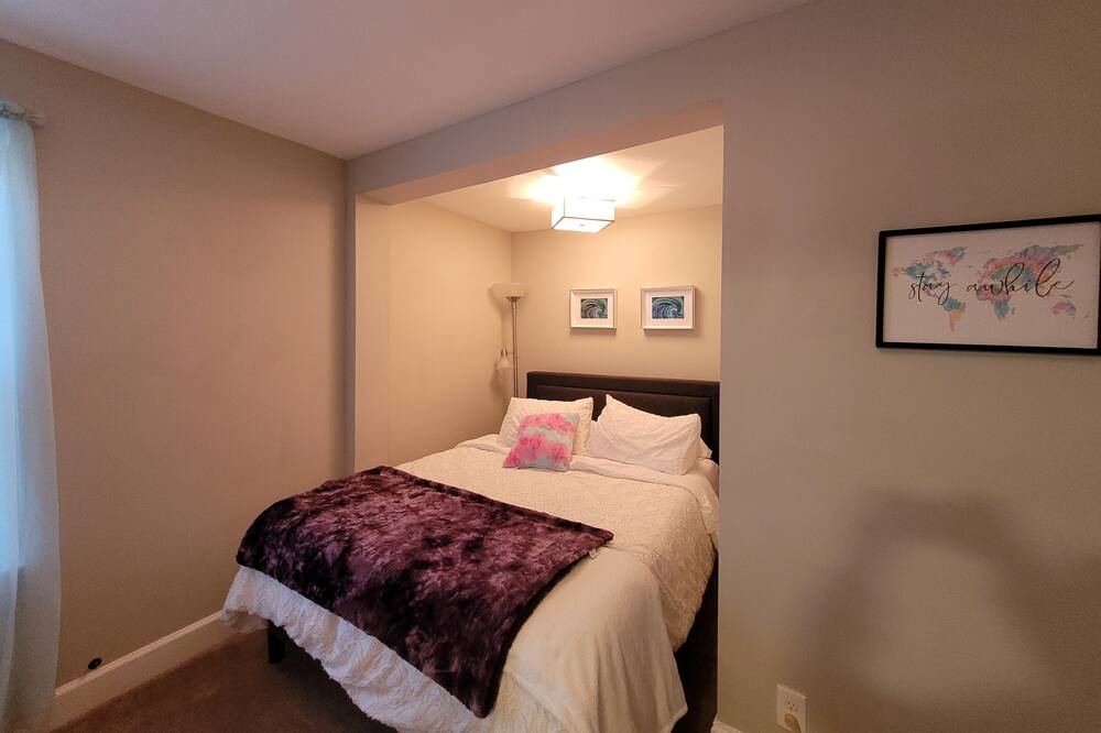 Photo of Bedroom in Brownsville