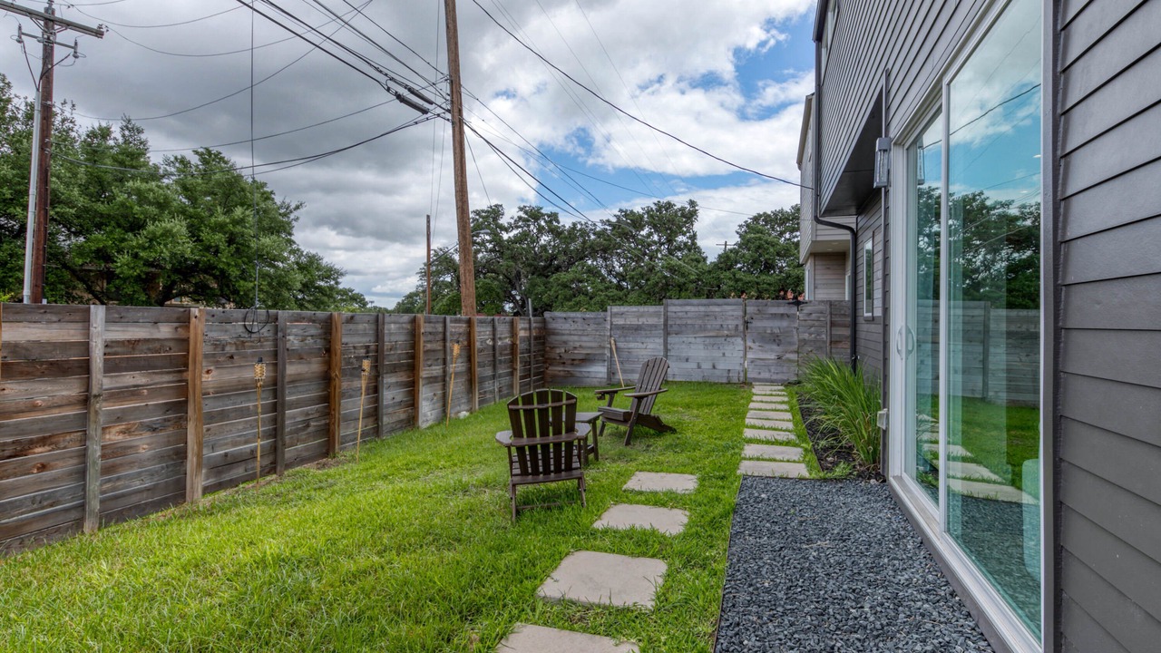 Photo of Outdoor in Galindo