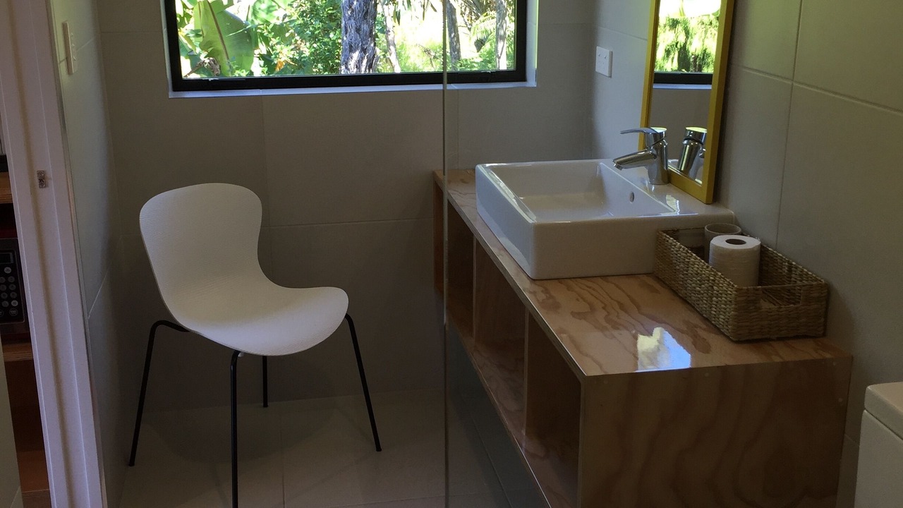 Photo of Others in Raglan