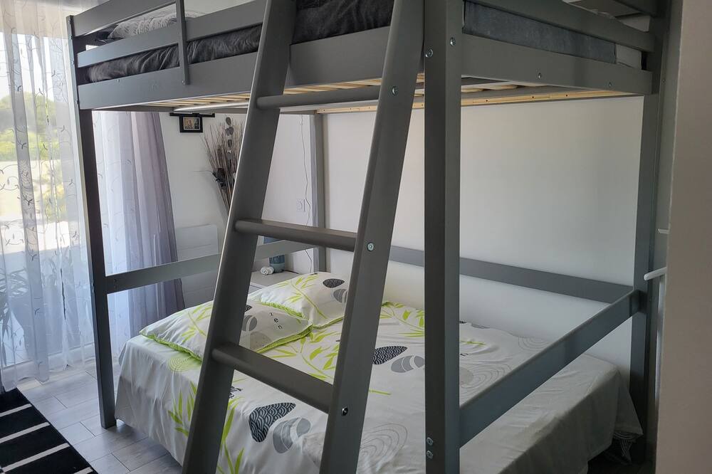 Photo of Bedroom in Notre-Dame-de-Monts
