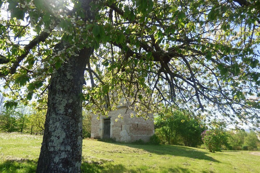 Photo of Outdoor in Sainte-Livrade-sur-Lot