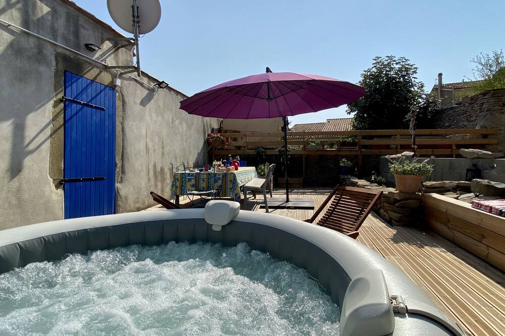 Photo of Outdoor in Laure-Minervois