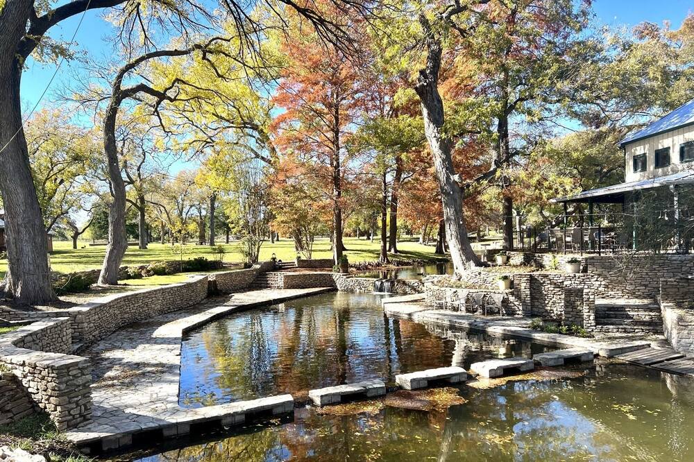 Photo of Outdoor in Brandon