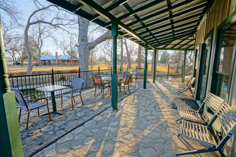 Photo of Outdoor in Brandon