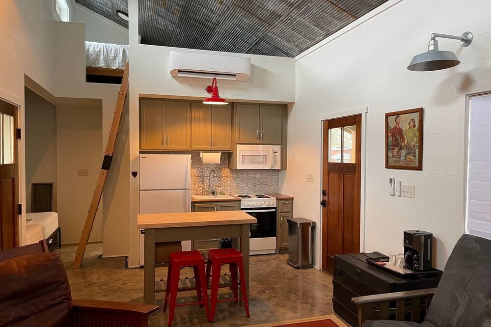Photo of Livingroom in Benton