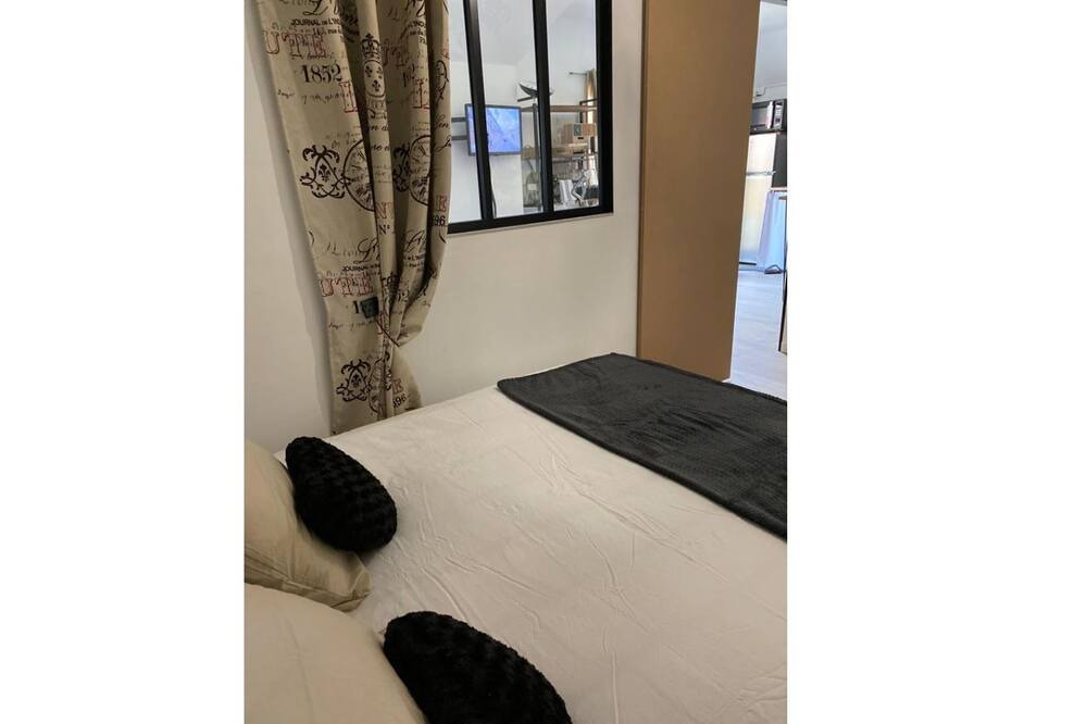 Photo of Bedroom in Saint-Lyphard