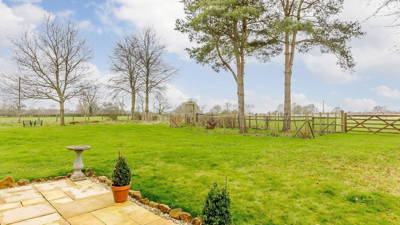 Photo of Outdoor in Sibford Gower