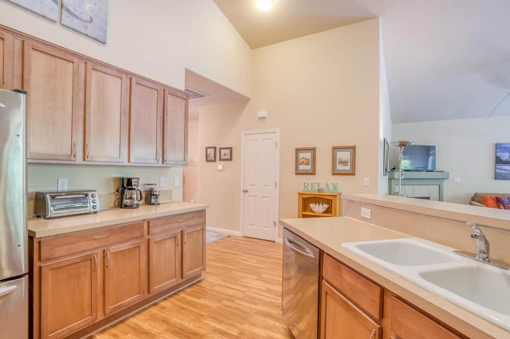 Photo of Kitchen in Netarts