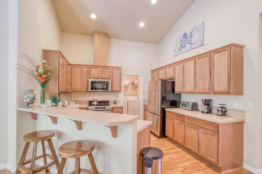 Photo of Kitchen in Netarts