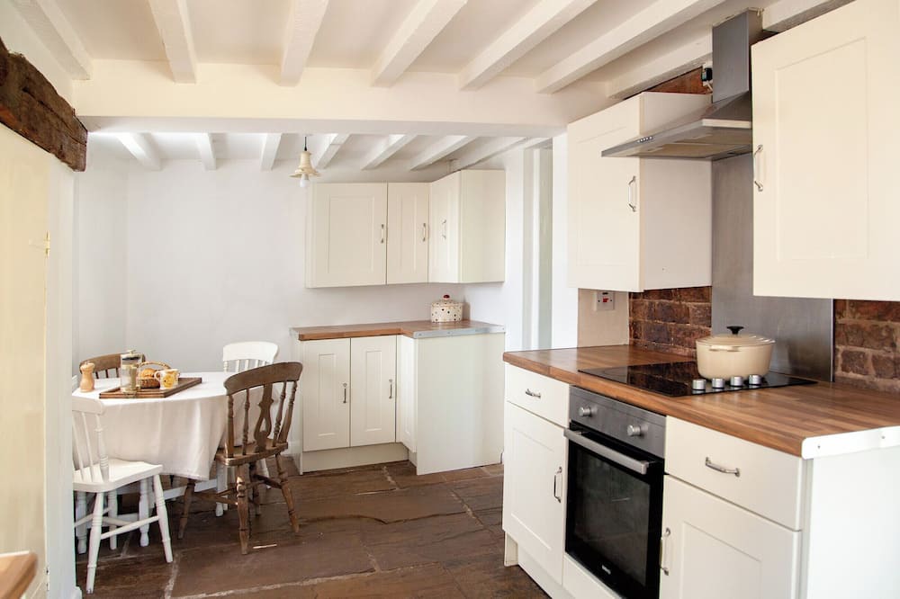 Photo of Kitchen in Handley