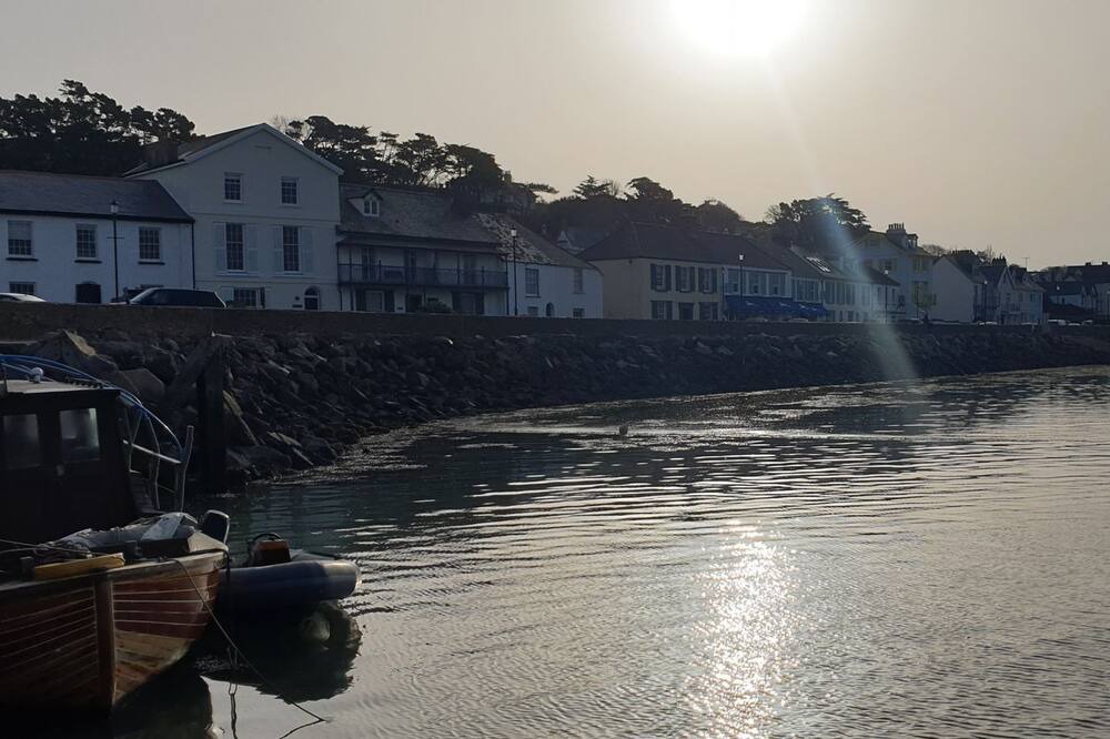 Photo of Outdoor in Westleigh