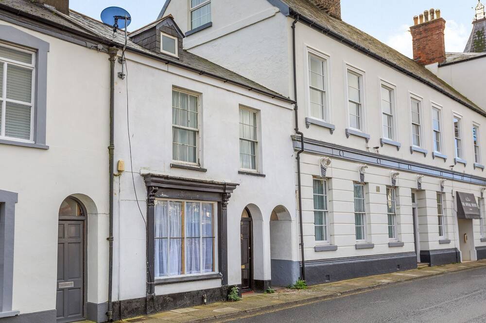 Photo of Outdoor in Westleigh