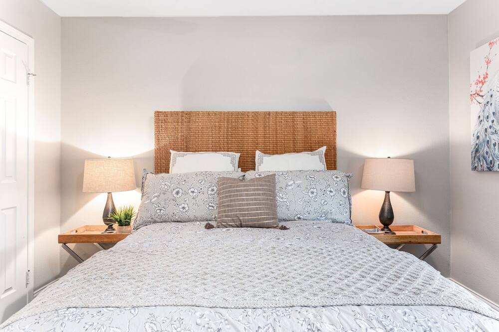 Photo of Bedroom in Barker