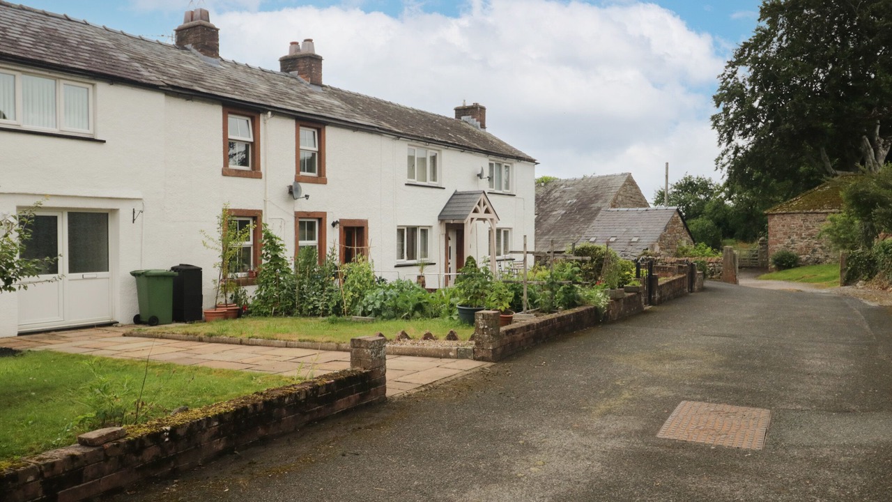 Photo of Others in Newton Reigny