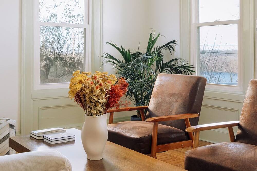 Photo of Livingroom in Town of New Baltimore