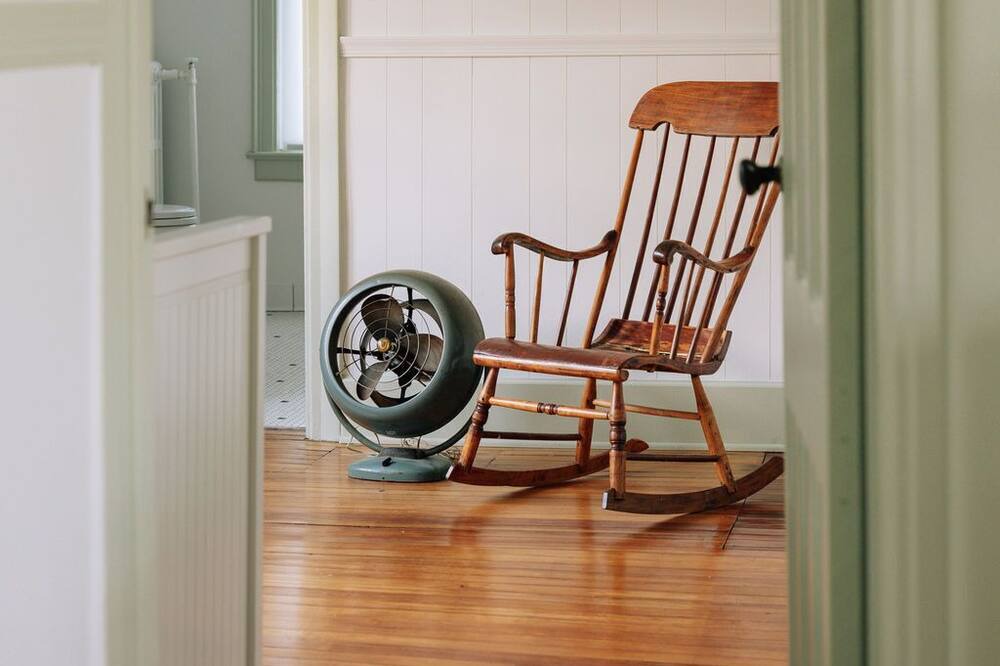 Photo of Bedroom in Town of New Baltimore