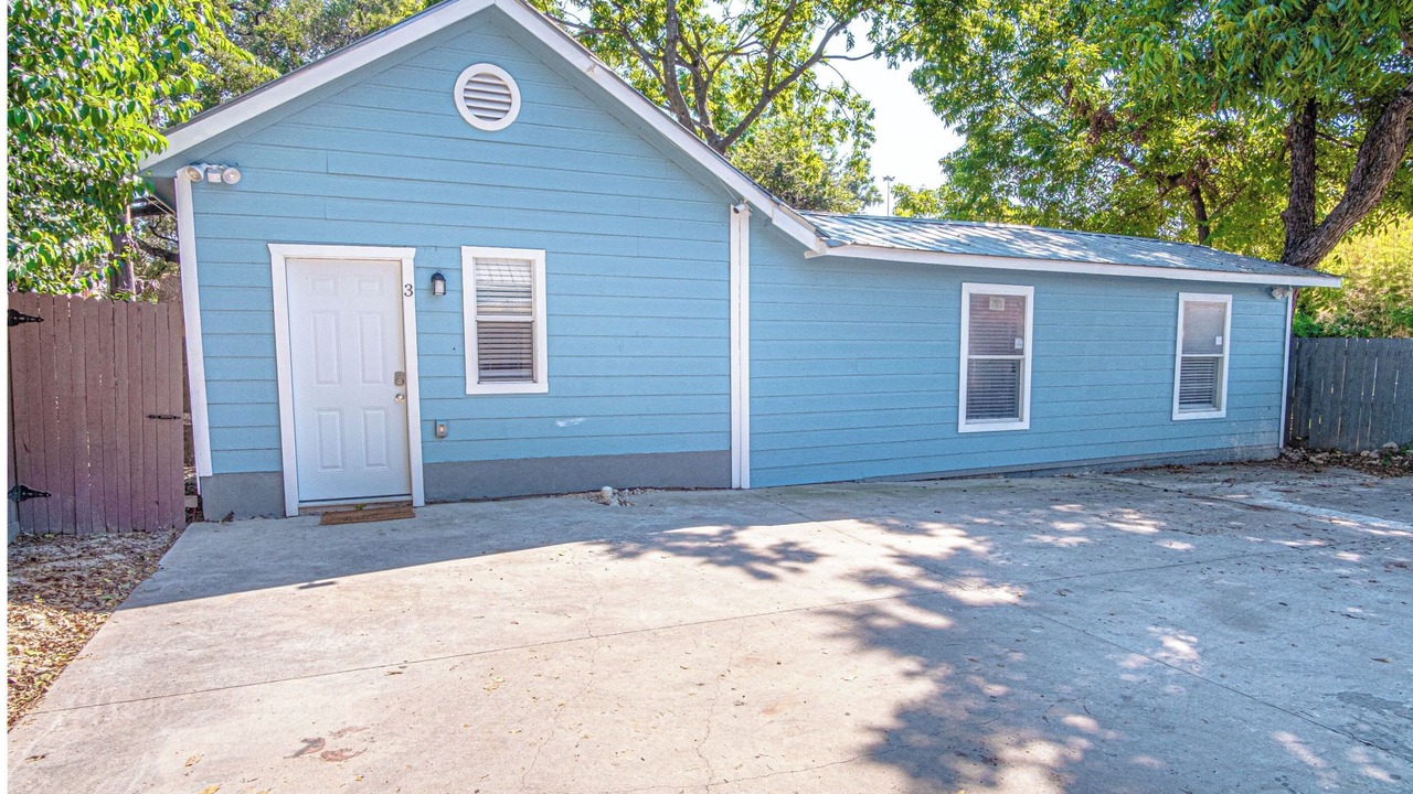 Photo of Outdoor in Five Points