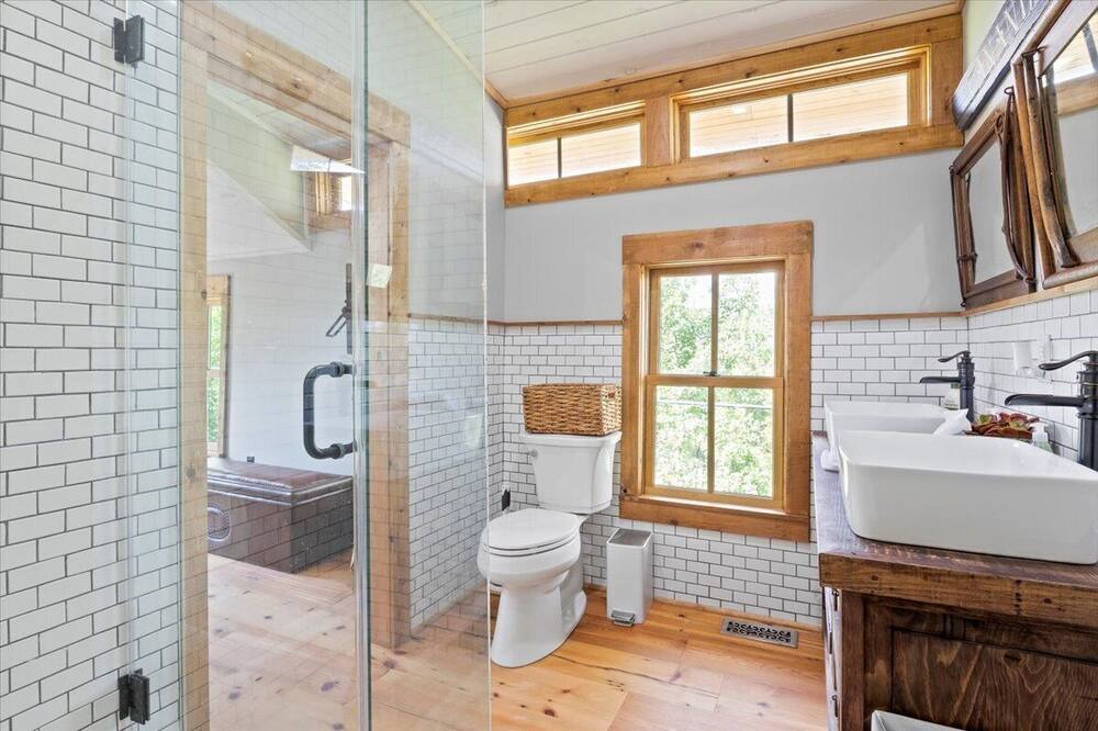 Photo of Bathroom in Rushville