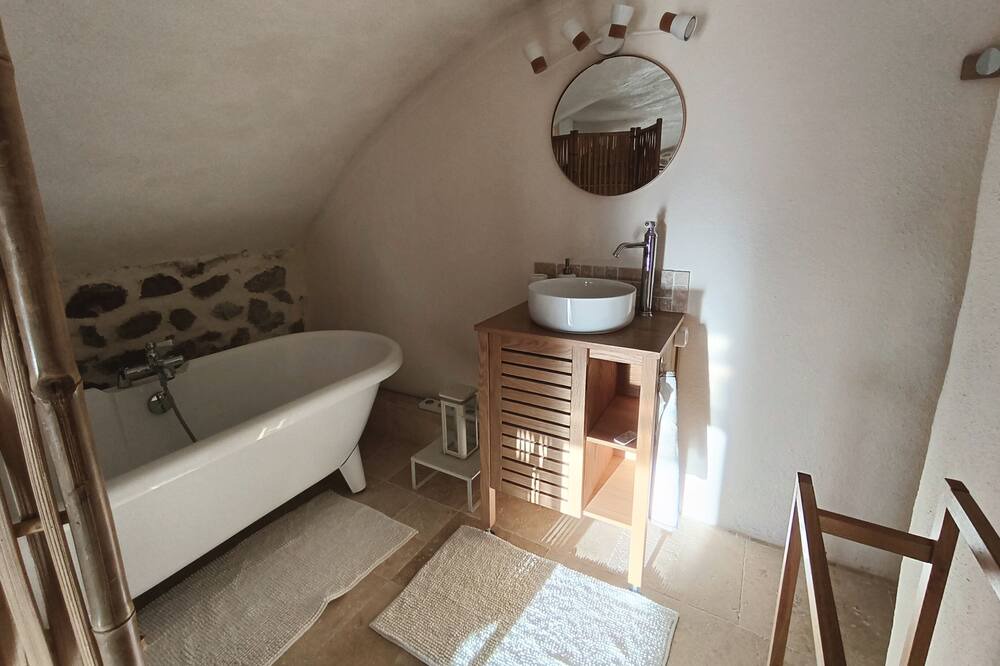 Photo of Bathroom in Vernoux-en-Vivarais