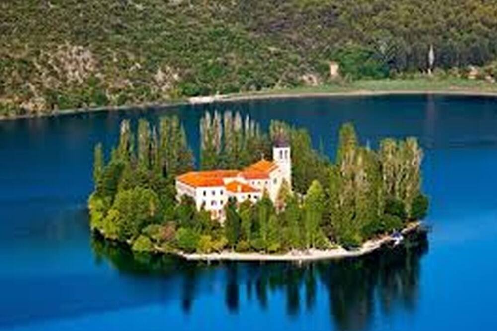 Photo of Others in Starigrad