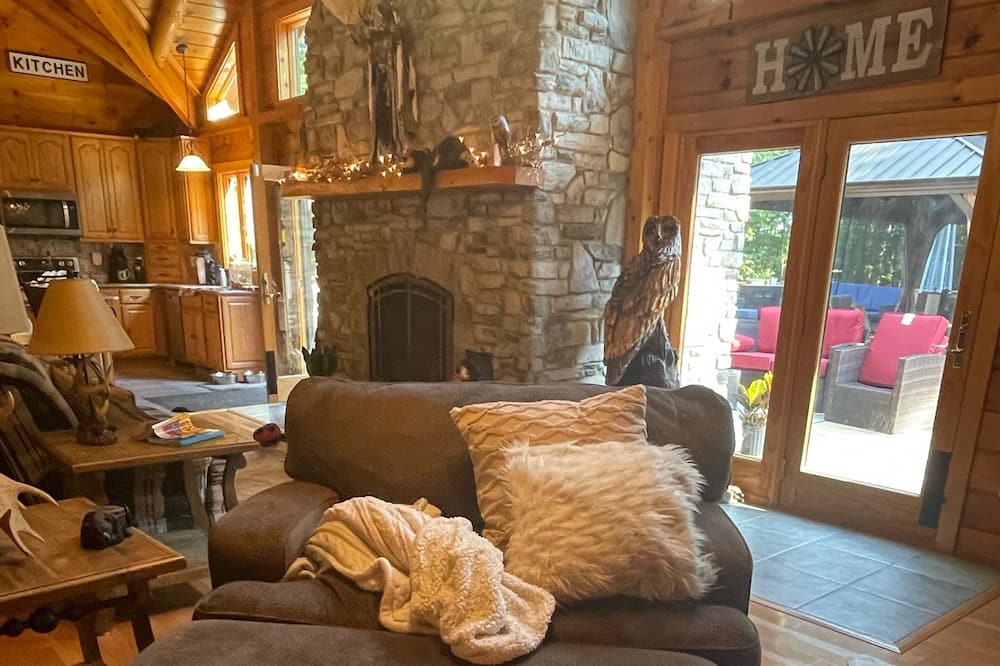 Photo of Livingroom in Madera