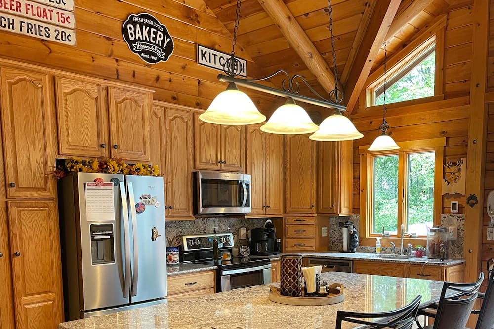 Photo of Kitchen in Madera