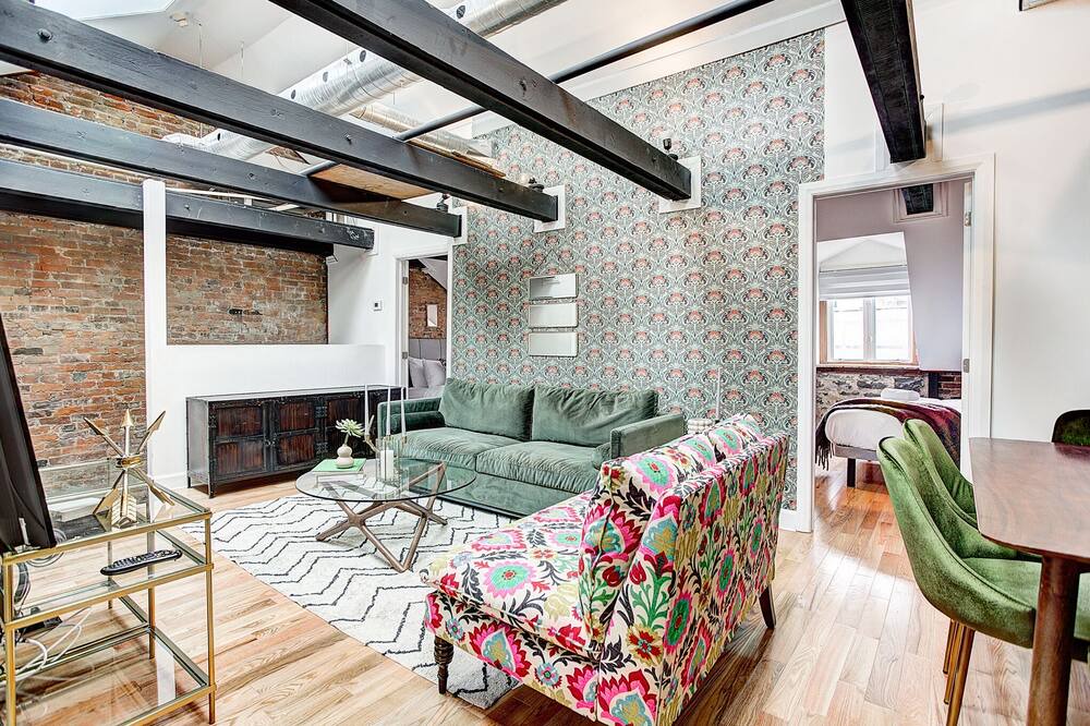 Photo of Livingroom in Latin Quarter