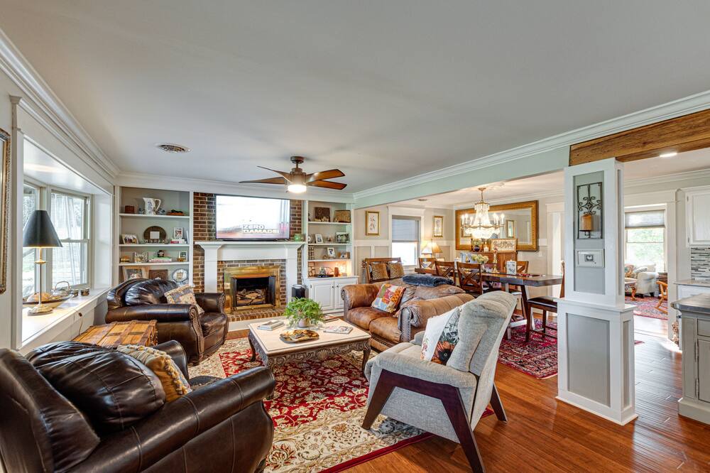 Photo of Livingroom in Harrison