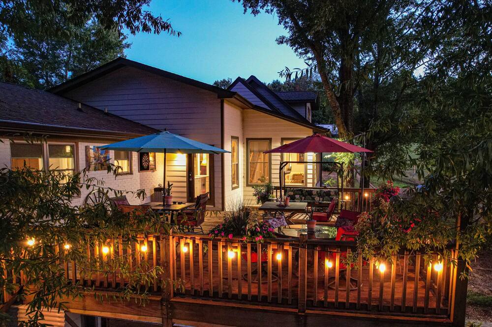 Photo of Outdoor in Harrison