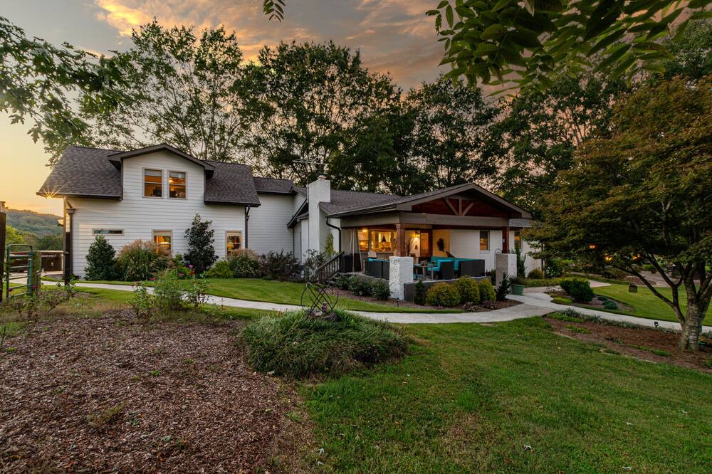 Photo of Outdoor in Harrison