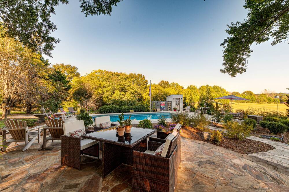 Photo of Outdoor in Harrison
