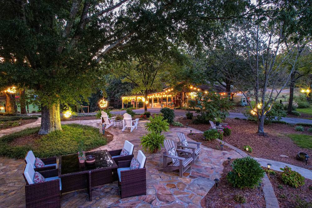 Photo of Outdoor in Harrison