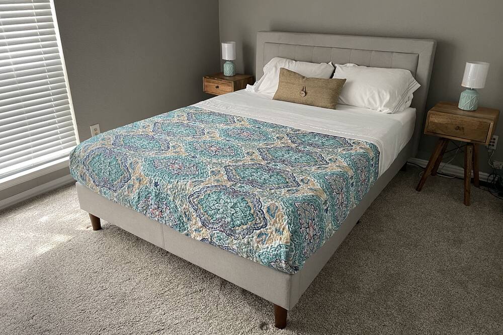 Photo of Bedroom in Valley Ranch