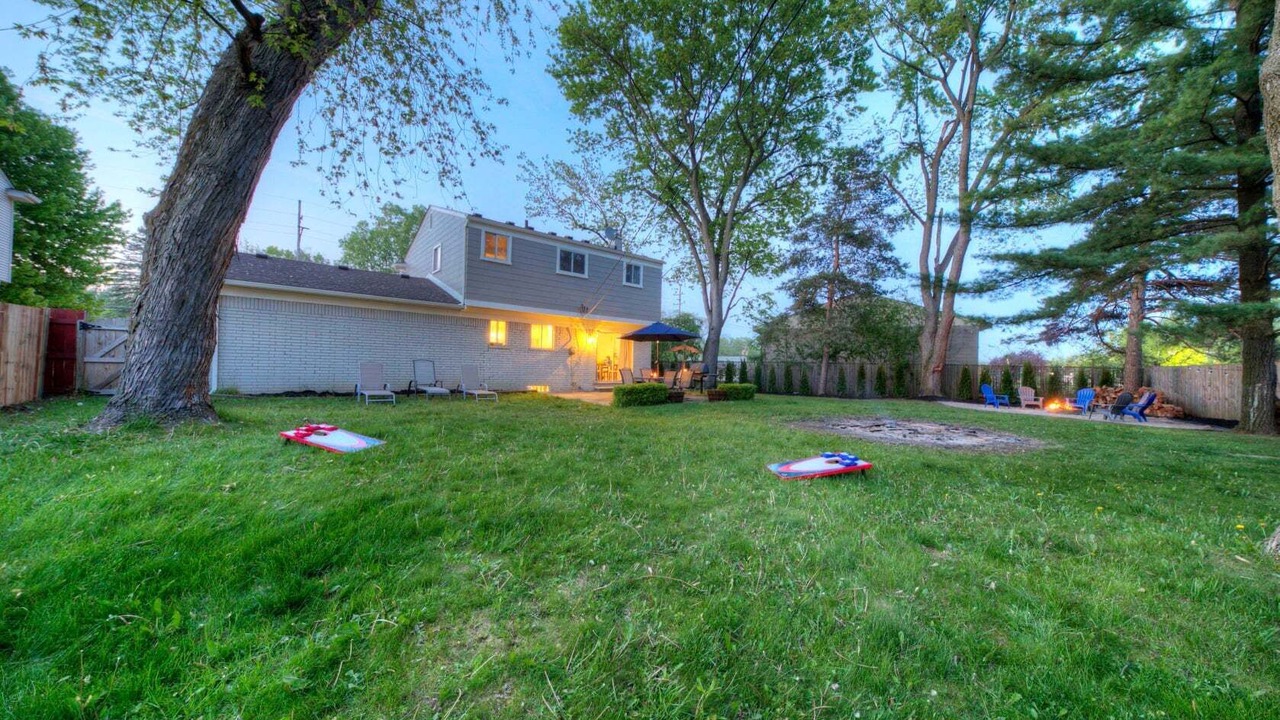 Photo of Outdoor in Farmington Hills